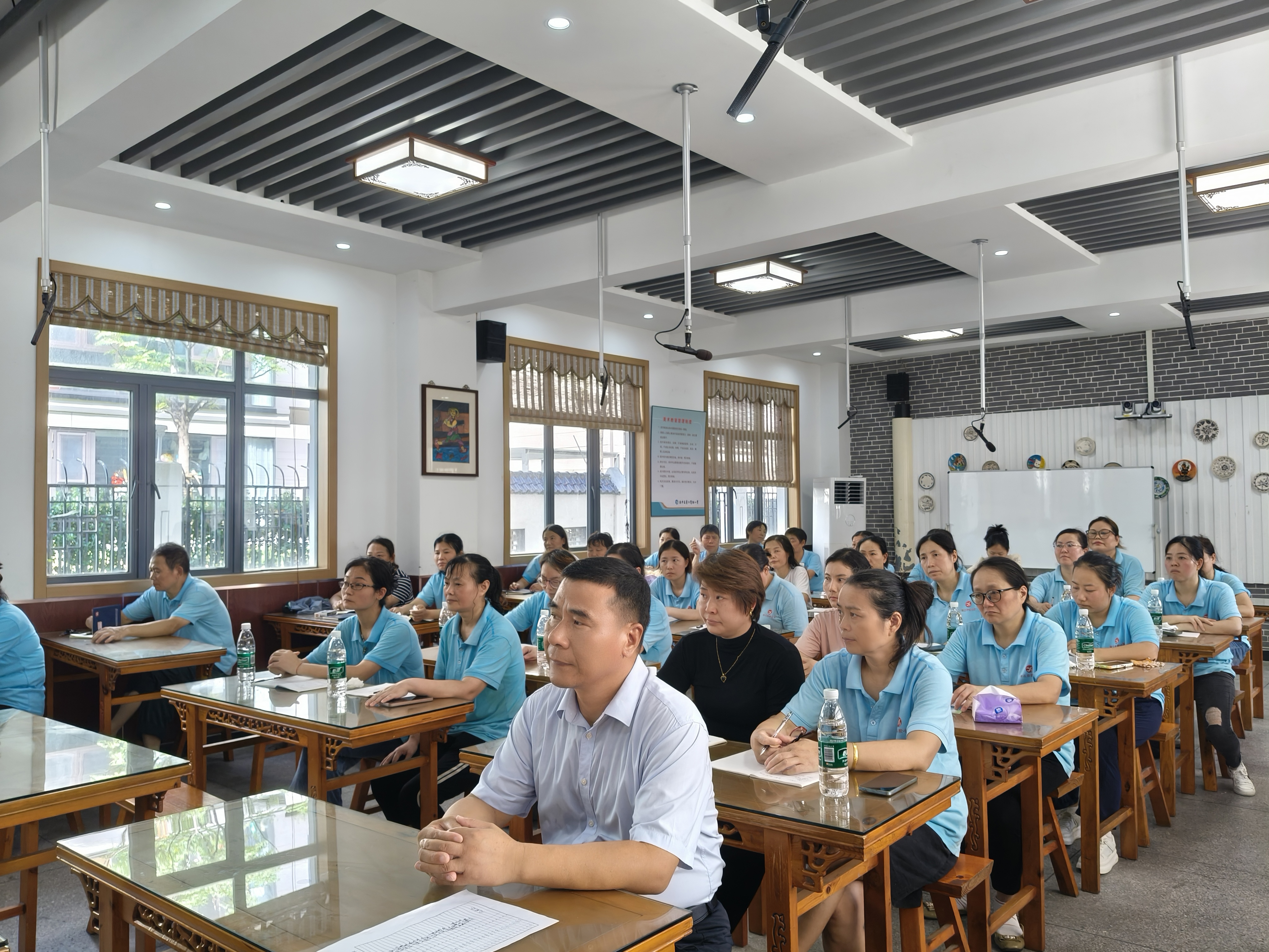 微信图片_20250916154903_3_210